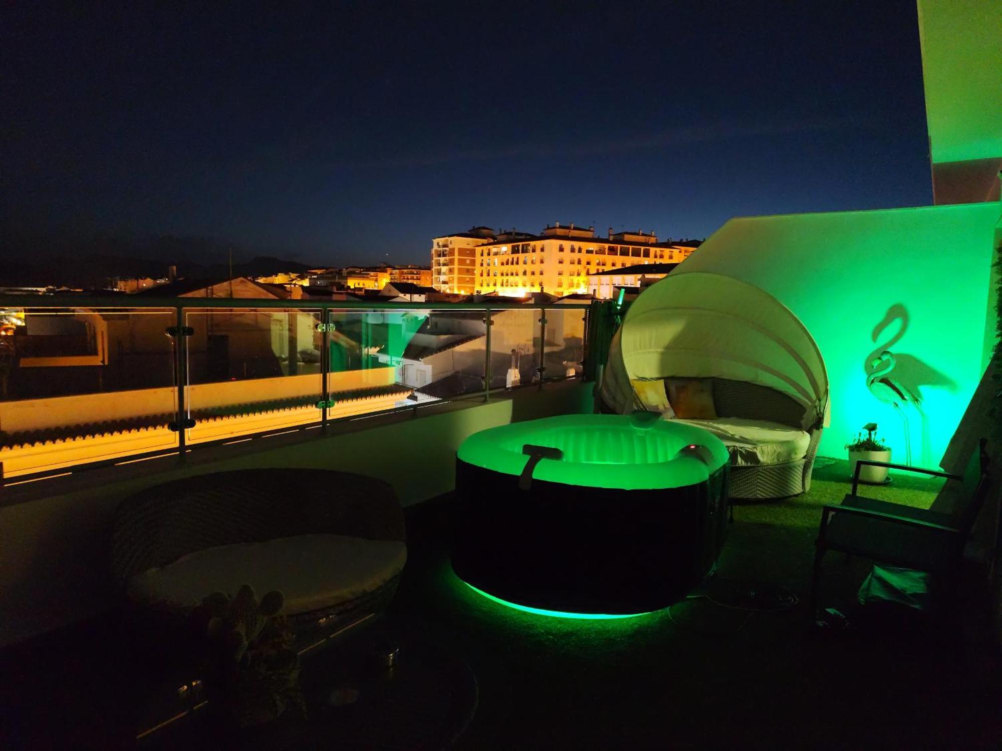 Atico Rilque, Apartamentos Independientes Con Jacuzzi Privado Y Terraza En Ронда Экстерьер фото