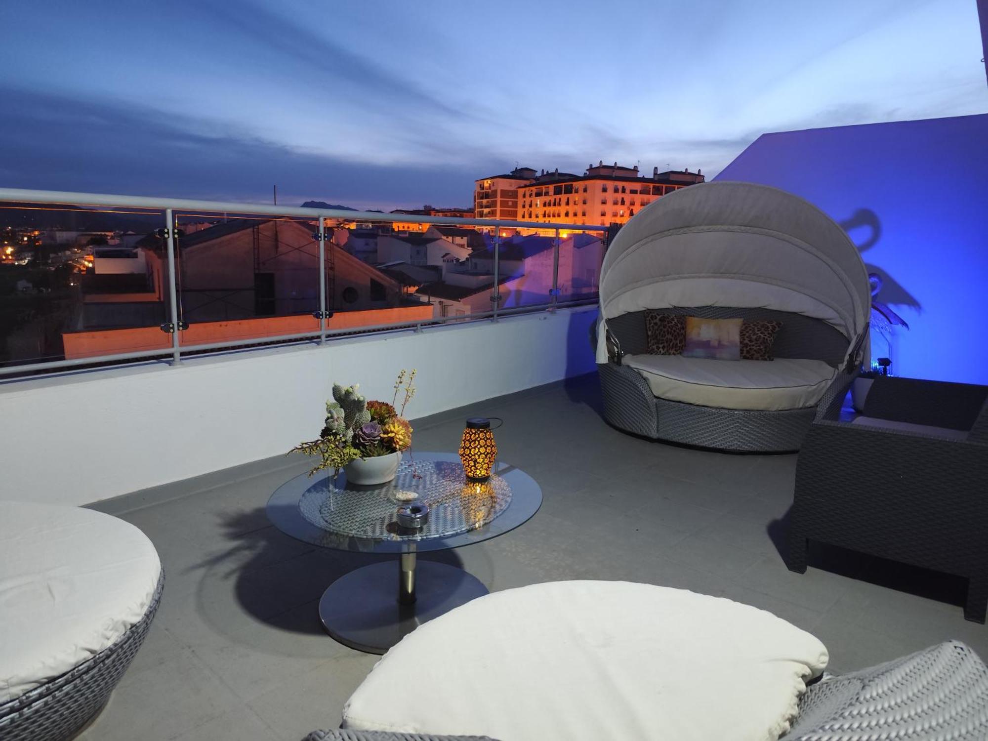 Atico Rilque, Apartamentos Independientes Con Jacuzzi Privado Y Terraza En Ронда Экстерьер фото